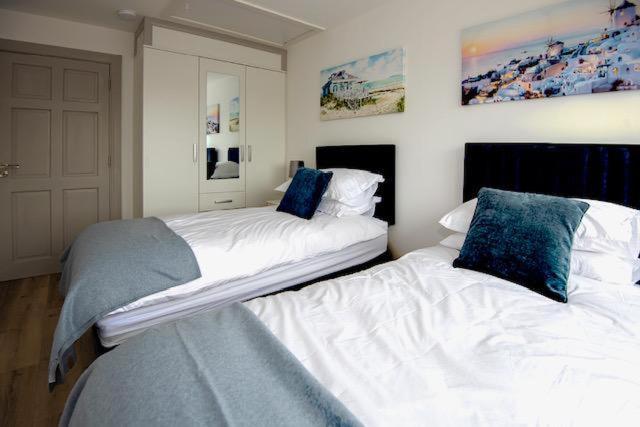Meadowlane Lodge Cork Bagian luar foto