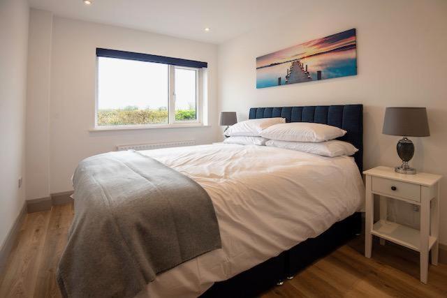 Meadowlane Lodge Cork Bagian luar foto